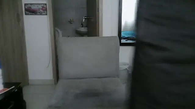 Aaron kwok28 online show from February 27, 2026, 10:09 pm