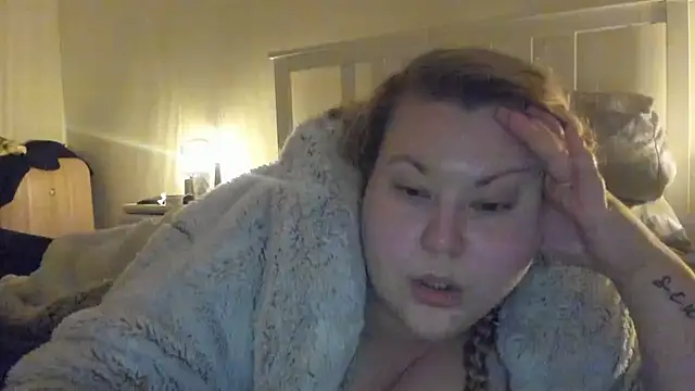 Snapshot of Busty-BBW-Emilie chatting on January 21, 2025, 2:00 am Busty-BBW-Emilie online show from January 21, 2025, 2:00 am