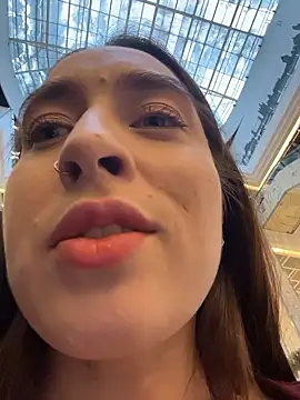 Holly Play online show from January 10, 2026, 12:11 pm