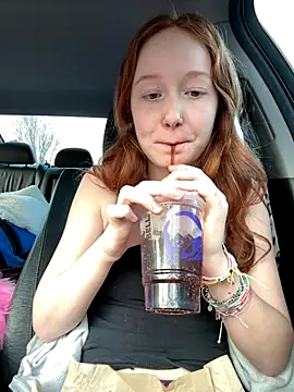 Snapshot of gingerbabe18 chatting on January 8, 2026, 9:10 pm gingerbabe18 online show from January 8, 2026, 9:10 pm