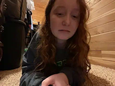 Snapshot of gingerbabe18 chatting on January 4, 2025, 12:37 am gingerbabe18 online show from January 4, 2025, 12:37 am