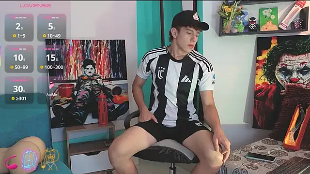 flowers18 online show from April 14, 2026, 10:26 pm