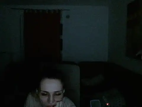 Snapshot of ludovika09 chatting on July 5, 2026, 1:32 am ludovika09 online show from July 5, 2026, 1:32 am