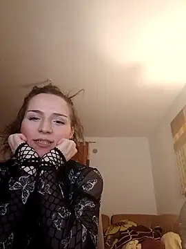 Snapshot of ludovika09 chatting on May 14, 2026, 9:56 pm ludovika09 online show from May 14, 2026, 9:56 pm