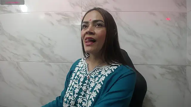 Snapshot of shantala_krisha chatting on June 10, 2026, 8:10 pm shantala krisha online show from June 10, 2026, 8:10 pm