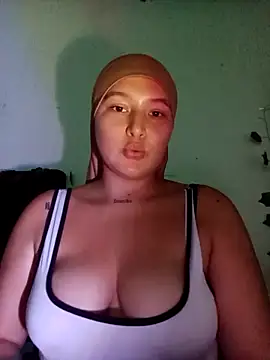 Celeste camila18 online show from November 5, 2025, 10:24 pm