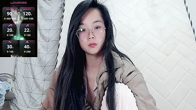 Snapshot of baoer-558 chatting on December 21, 2025, 12:18 pm baoer-558 online show from December 21, 2025, 12:18 pm