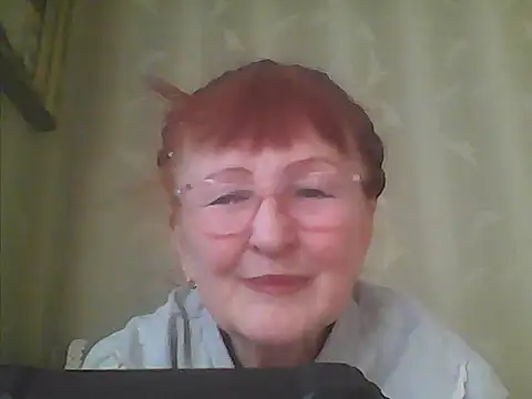 Snapshot of TanyaSweet634 chatting on February 9, 2026, 7:17 am TanyaSweet634 online show from February 9, 2026, 7:17 am