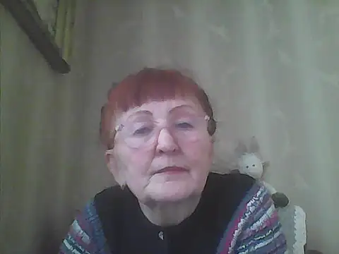 Snapshot of TanyaSweet634 chatting on February 4, 2026, 6:52 am TanyaSweet634 online show from February 4, 2026, 6:52 am