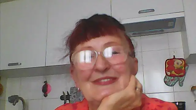 Snapshot of TanyaSweet634 chatting on June 30, 2026, 6:02 am TanyaSweet634 online show from June 30, 2026, 6:02 am