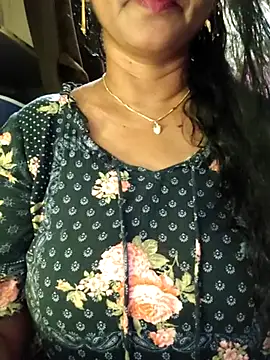 Snapshot of Bangarupapa chatting on July 18, 2026, 5:49 am Bangarupapa online show from July 18, 2026, 5:49 am