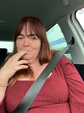 curvy-milf-abbie online show from December 17, 2025, 11:26 am