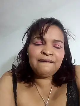  violetta - online show from October 31, 2025, 12:57 pm