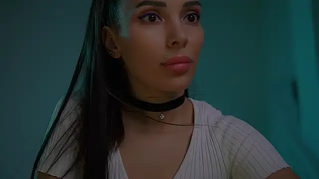 Mila May  online show from March 24, 2026, 7:36 pm