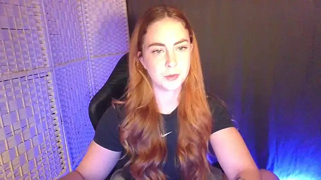 KayleyxEmily online show from March 2, 2026, 9:00 pm