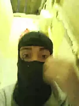 Snapshot of motoboysafd chatting on June 5, 2026, 2:49 am motoboysafd online show from June 5, 2026, 2:49 am