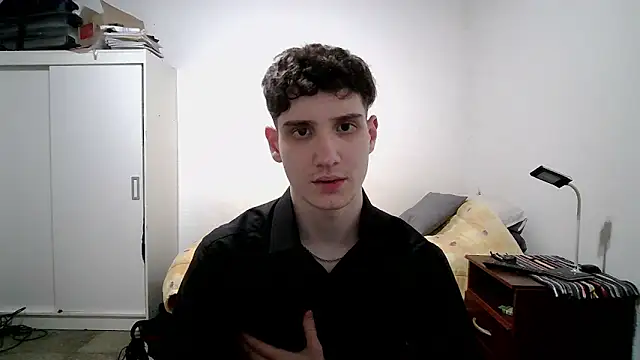 Snapshot of Spicylemon01 chatting on June 1, 2026, 2:34 am Spicylemon01 online show from June 1, 2026, 2:34 am