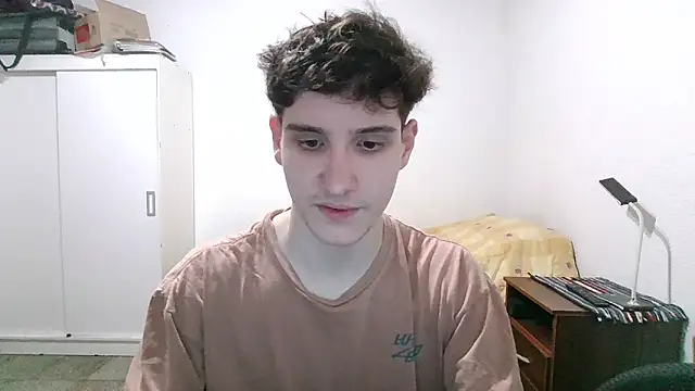Snapshot of Spicylemon01 chatting on May 12, 2026, 4:02 pm Spicylemon01 online show from May 12, 2026, 4:02 pm