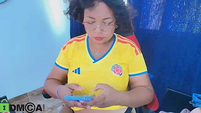 Snapshot of italy___boobs chatting on July 7, 2026, 2:53 pm italy boobs online show from July 7, 2026, 2:53 pm