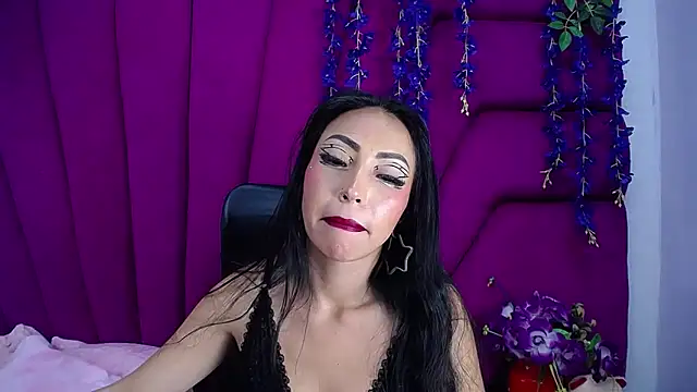 Snapshot of nathalia_pink chatting on May 13, 2026, 3:46 am nathalia pink online show from May 13, 2026, 3:46 am