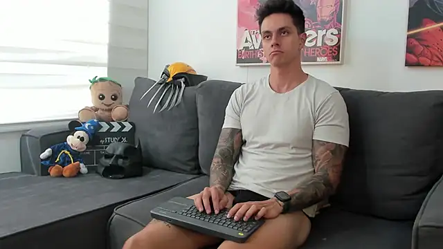 Snapshot of JeanBroc chatting on February 22, 2026, 7:15 pm JeanBroc online show from February 22, 2026, 7:15 pm