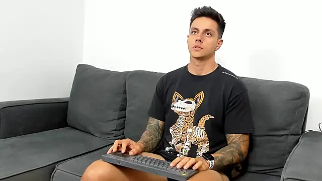 JeanBroc online show from September 26, 2025, 8:38 pm