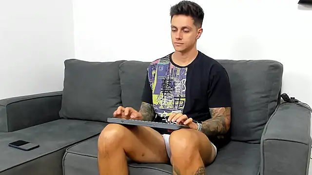 JeanBroc online show from October 21, 2025, 8:08 pm