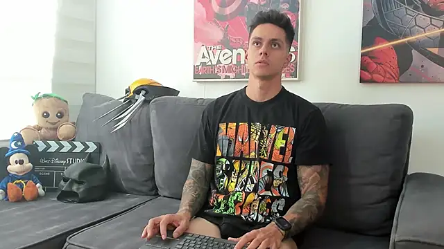 Snapshot of JeanBroc chatting on February 7, 2026, 7:33 pm JeanBroc online show from February 7, 2026, 7:33 pm