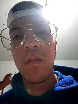 zsoywilly oficial online show from November 5, 2025, 4:43 pm