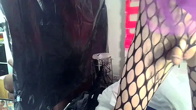 Snapshot of SissyJamie123 chatting on April 12, 2026, 3:43 am SissyJamie123 online show from April 12, 2026, 3:43 am