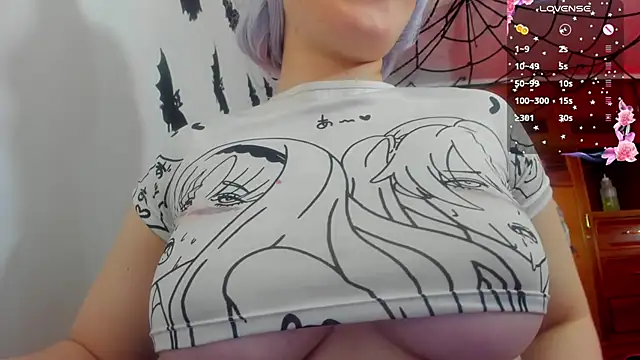 Maavca  online show from October 28, 2025, 7:57 pm