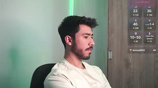 dam0n fr0st online show from December 30, 2024, 5:34 pm