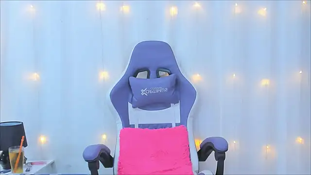 AnneGagner online show from February 12, 2025, 10:26 pm