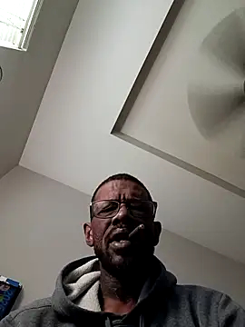 Snapshot of Txdarkmeat74 chatting on March 6, 2026, 2:34 pm Txdarkmeat74 online show from March 6, 2026, 2:34 pm