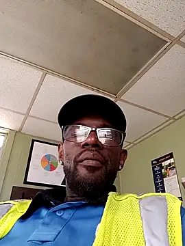 Snapshot of Txdarkmeat74 chatting on March 25, 2026, 6:51 pm Txdarkmeat74 online show from March 25, 2026, 6:51 pm