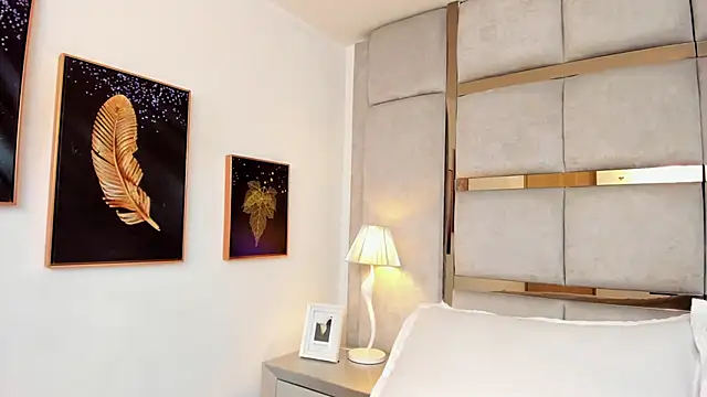 AmbarJensen online show from January 13, 2026, 12:20 pm