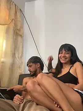 Snapshot of Rouuus12 chatting on January 9, 2026, 2:13 pm Rouuus12 online show from January 9, 2026, 2:13 pm