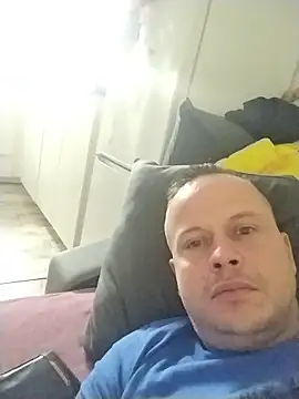 Milllano2202 online show from January 11, 2026, 4:14 pm