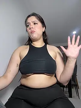 kimberlyhills1 online show from March 6, 2025, 6:48 pm