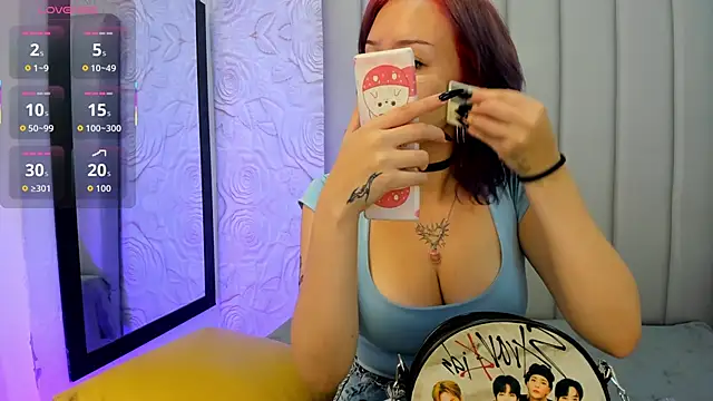 AlexaFoxy18 online show from February 24, 2026, 7:20 am