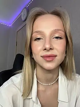 CaseyStar online show from February 8, 2026, 4:48 pm