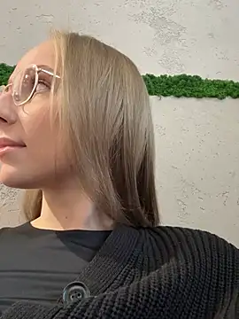 CaseyStar online show from February 6, 2025, 10:04 am