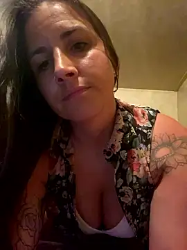 Snapshot of maexmaeee chatting on September 28, 2025, 4:30 am maexmaeee online show from September 28, 2025, 4:30 am