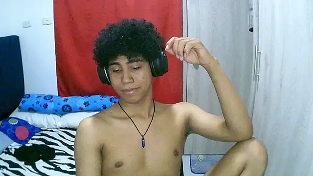 sexy diamante  online show from January 10, 2026, 4:19 am