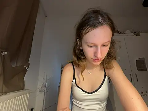 Snapshot of Eva_Angel3 chatting on July 15, 2026, 6:59 pm Eva Angel3 online show from July 15, 2026, 6:59 pm