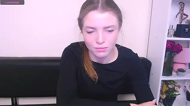 MissOliviaa  online show from February 14, 2025, 7:59 am