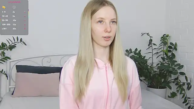 KarnetJ online show from January 19, 2026, 1:37 pm