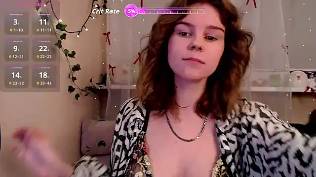 Moona xx online show from December 18, 2025, 7:29 pm