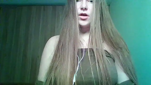 Evasapples online show from February 19, 2026, 1:52 pm