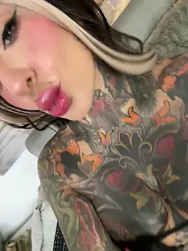 remyflux666 online show from January 14, 2026, 12:14 am